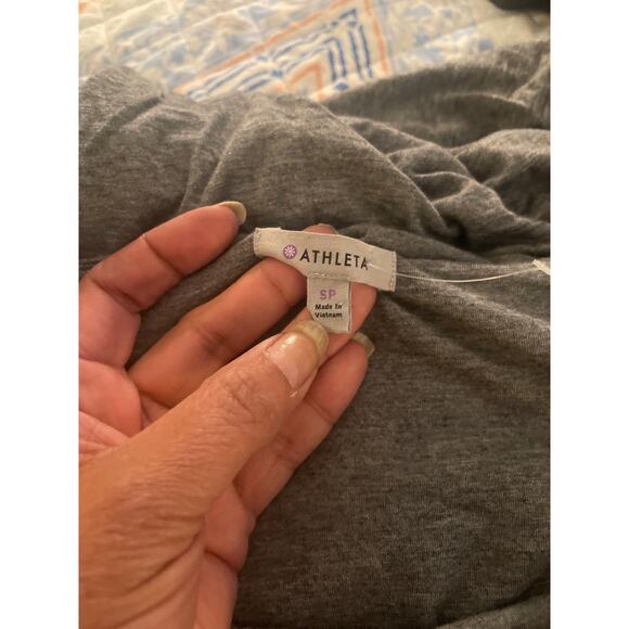 Athleta Stretch Bodycon Lined Dress Modal size Small . Fits gorgeous - Picture 6 of 7